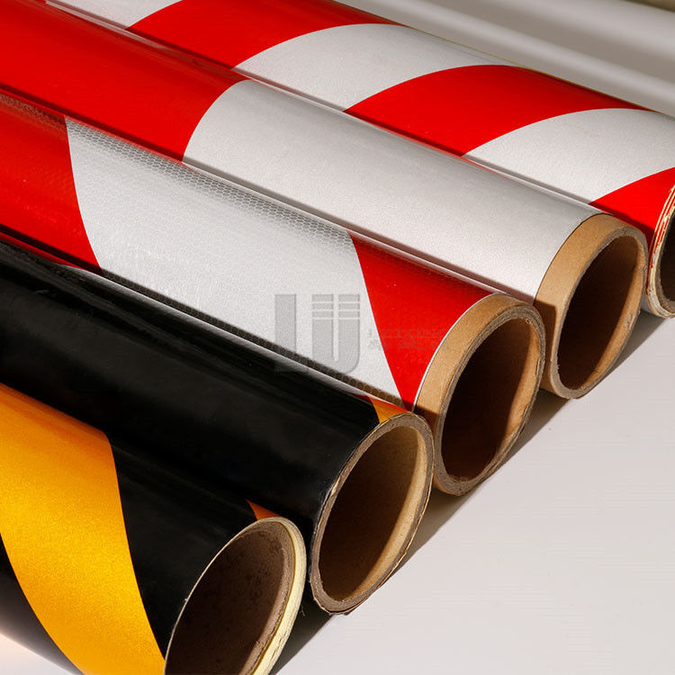 La precaución doble del color firma el color inclinado retro reflexivo de las hojas de la cinta