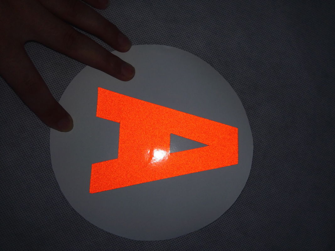 Rollo de lámina reflectante autoadhesiva, cuentas de vidrio de grado ingeniero, papel de película de vinilo reflectante 5200 5100 para señales de tráfico