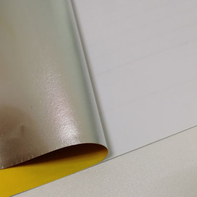 Cuentas de vidrio tipo I, láminas reflectantes para ingenieros, fabricación profesional, impresión, vinilo reflectante acrílico negro para señales de tráfico